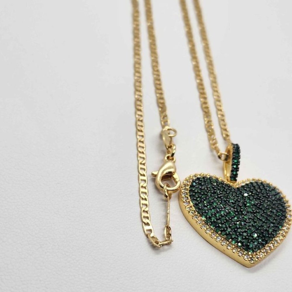 Last One Brand New Green Heart Necklace